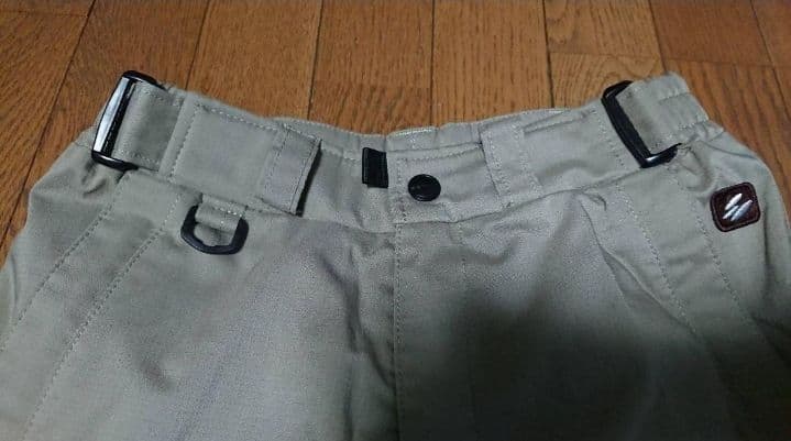 エスティボ　ESTIVOのスノーボードウェア女性Mサイズ　ゴールドウィン　スノボ