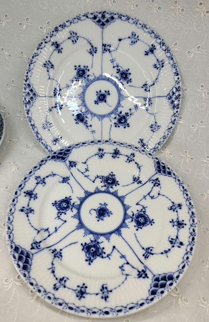 未使用近✨ロイヤルコペンハーゲン ブルーフルテッド ハーフレース プレート 皿