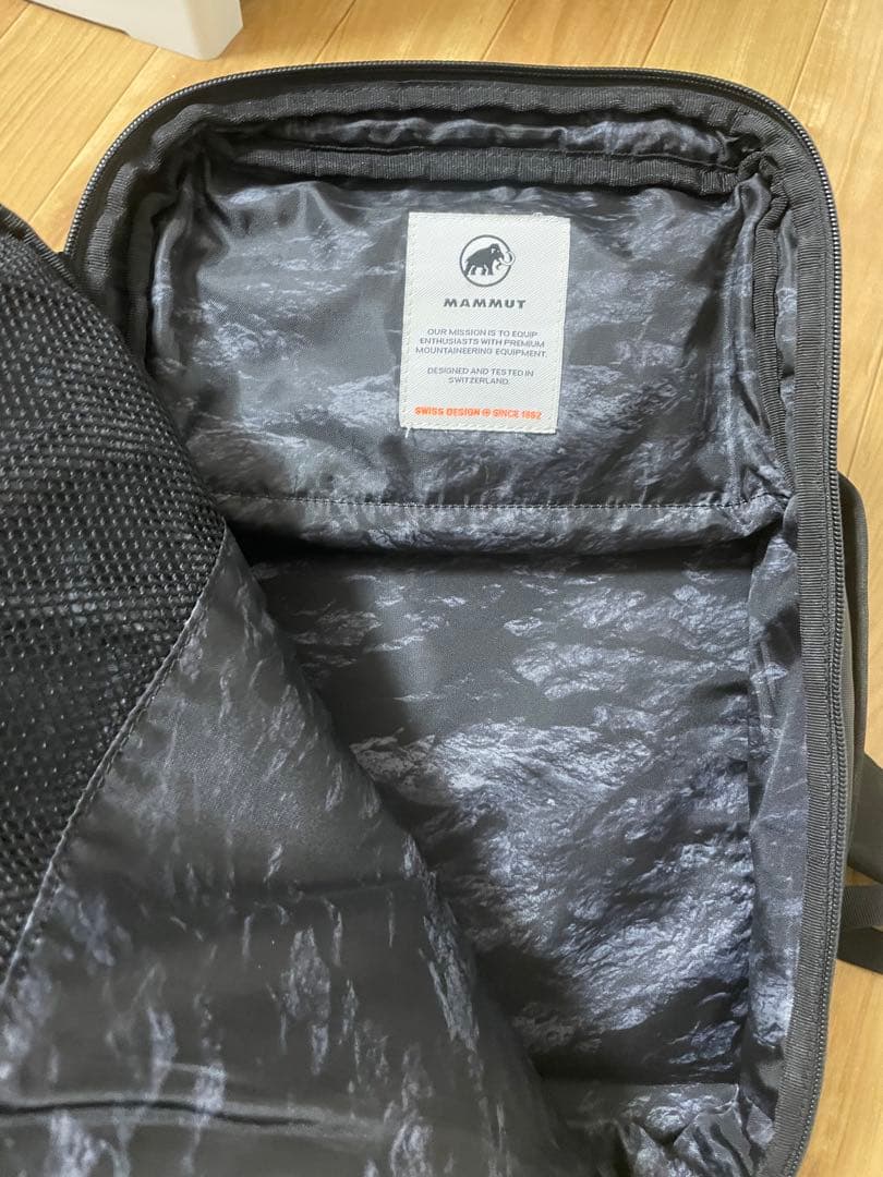 Mammut ブラックバックパック　美品