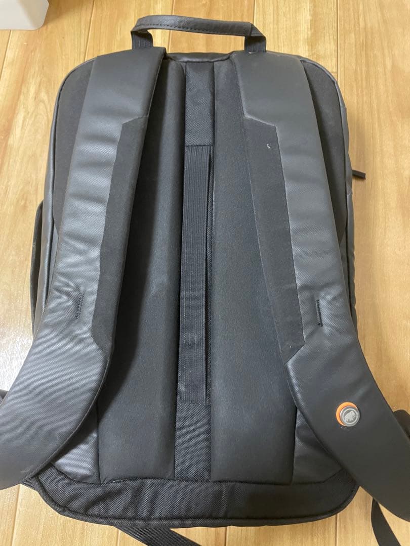 Mammut ブラックバックパック　美品