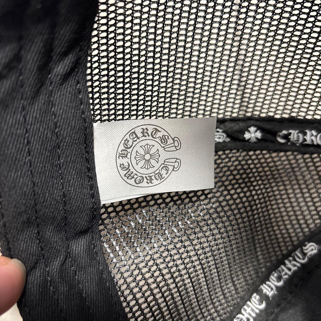 CHROME HEARTS ブラック トラッカーキャップ