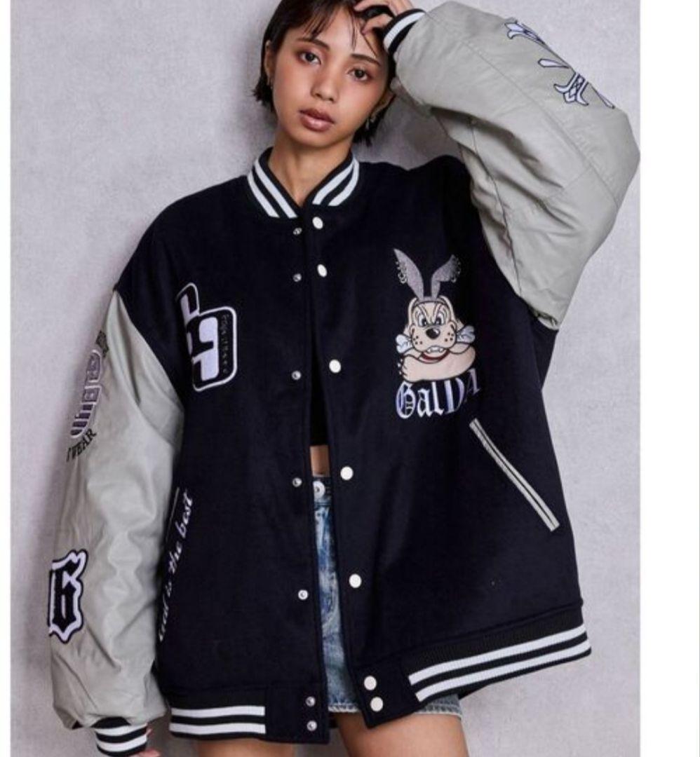 GYDA GALFY ビッグ スタジャン