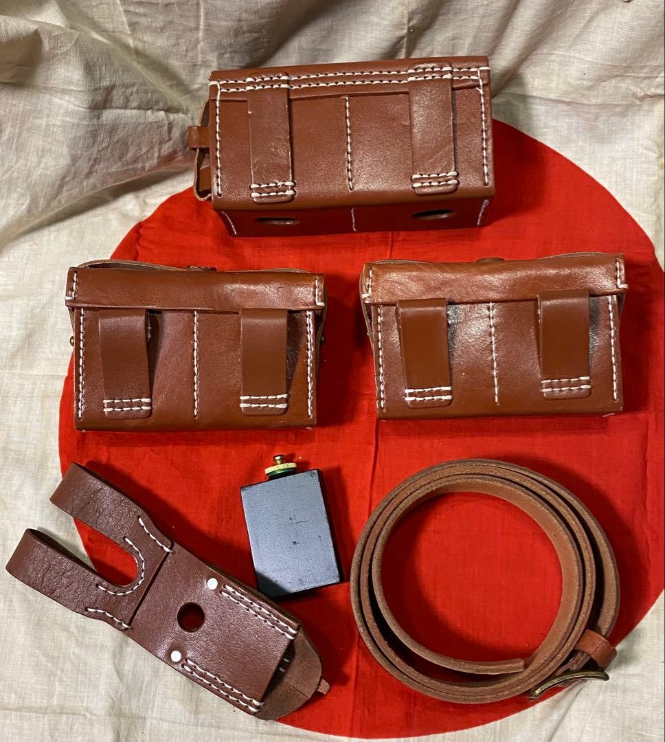 ★オイル缶付き日本陸軍弾薬盒,剣刺,帯革★海軍陸戦隊、兵士個人装備セット　複製品
