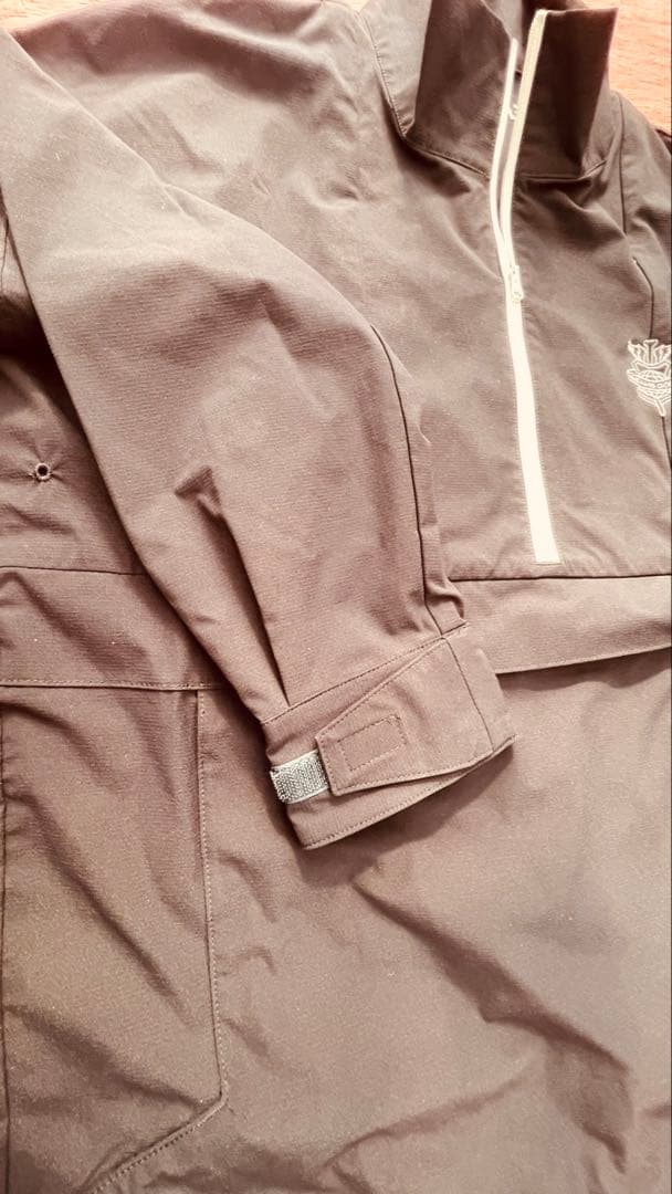 ビームスゴルフ ウィンドブレーカー