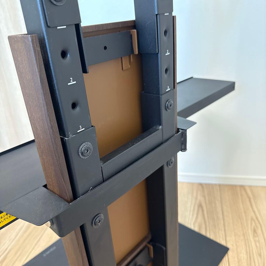 EQUALS テレビ台 モダンデザイン