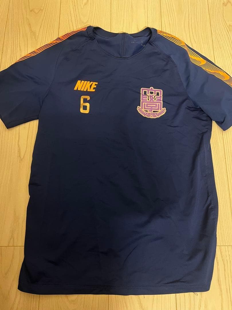 富士大学サッカー部　Nike サッカーTシャツパンツ