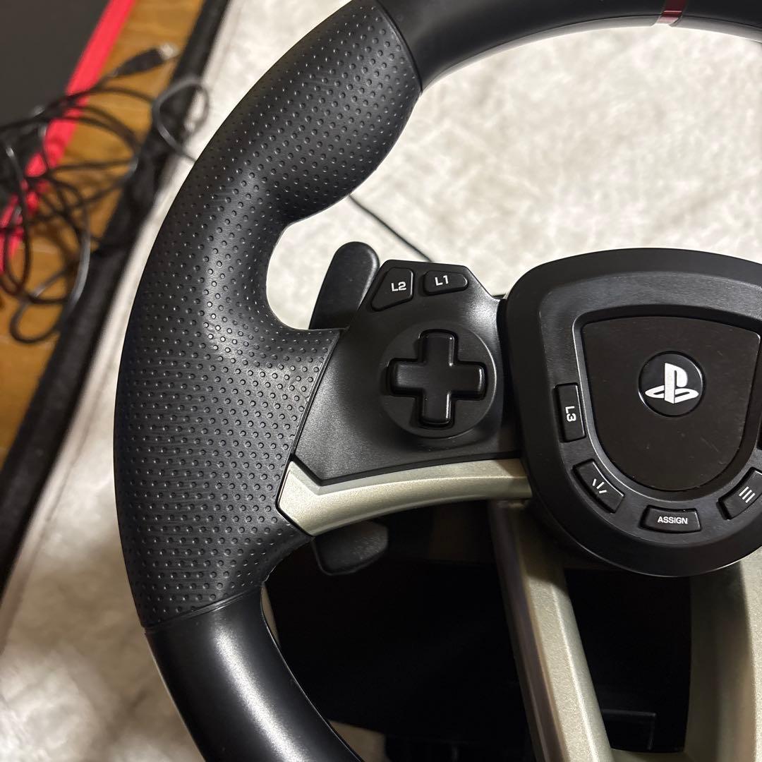 レーシングホイールエイペックス (PS4/PS5) 美品