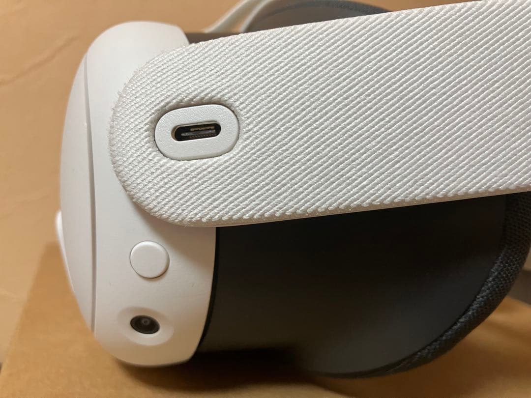  Quest 3 VR 本体とコントローラー　128GB