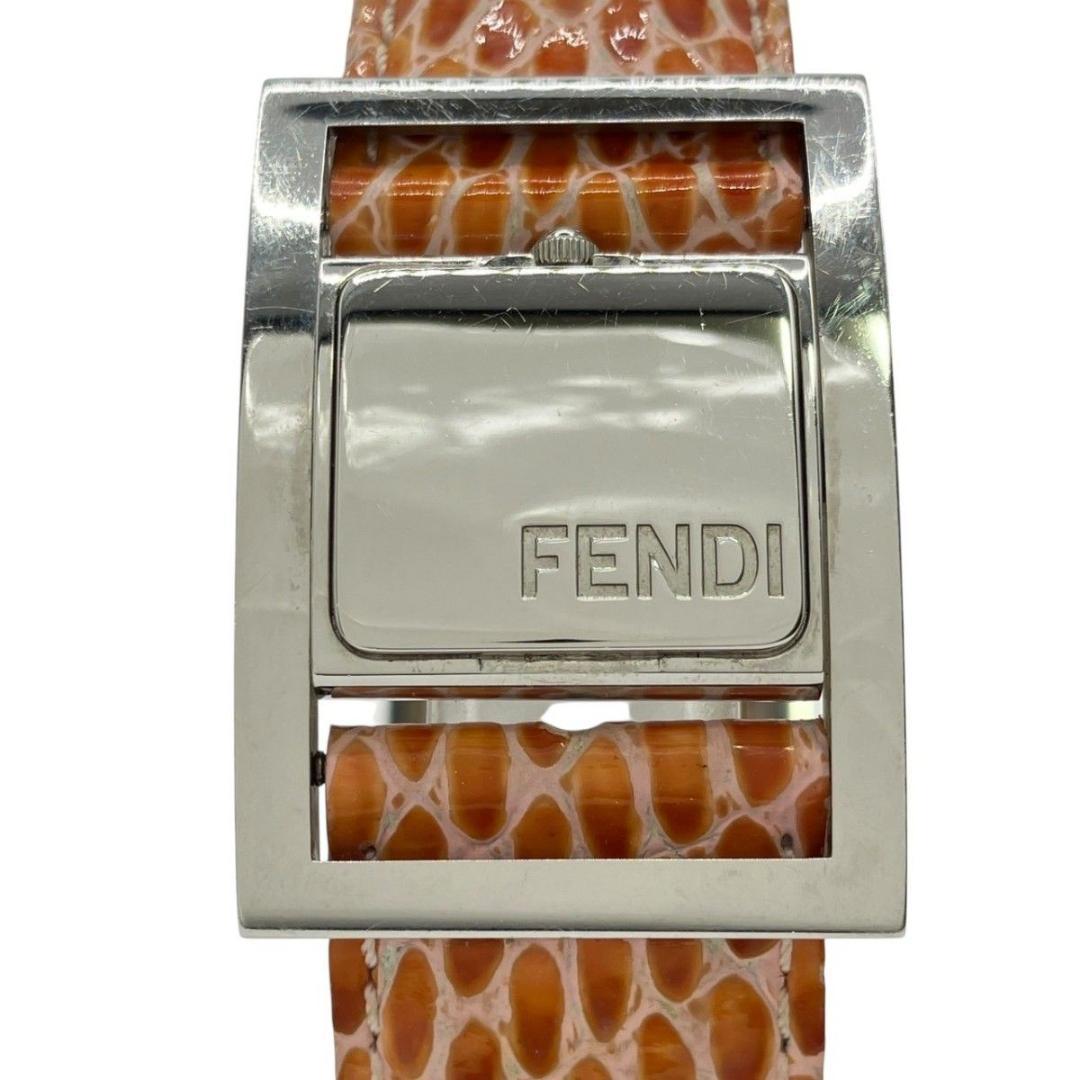 FENDI フェンディ 腕時計 スクエア　シルバー文字盤　ターンフェイス 稼働品