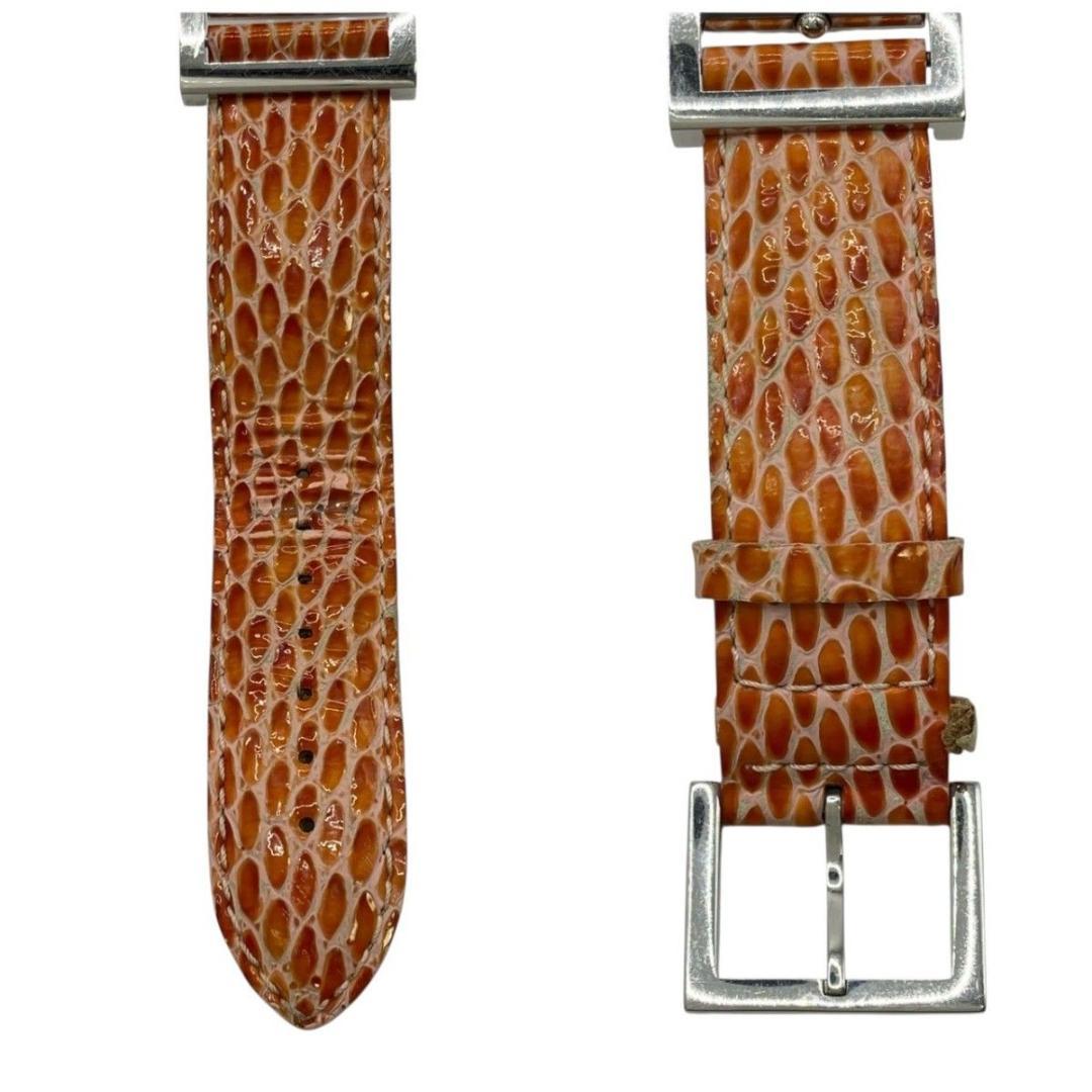 FENDI フェンディ 腕時計 スクエア　シルバー文字盤　ターンフェイス 稼働品