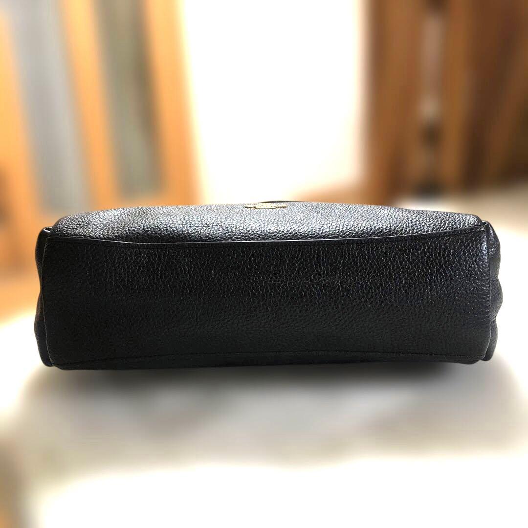 ［美品］コーチ　ミア　ワンショルダーバッグ　2way シボ革　ゴールド金具　黒