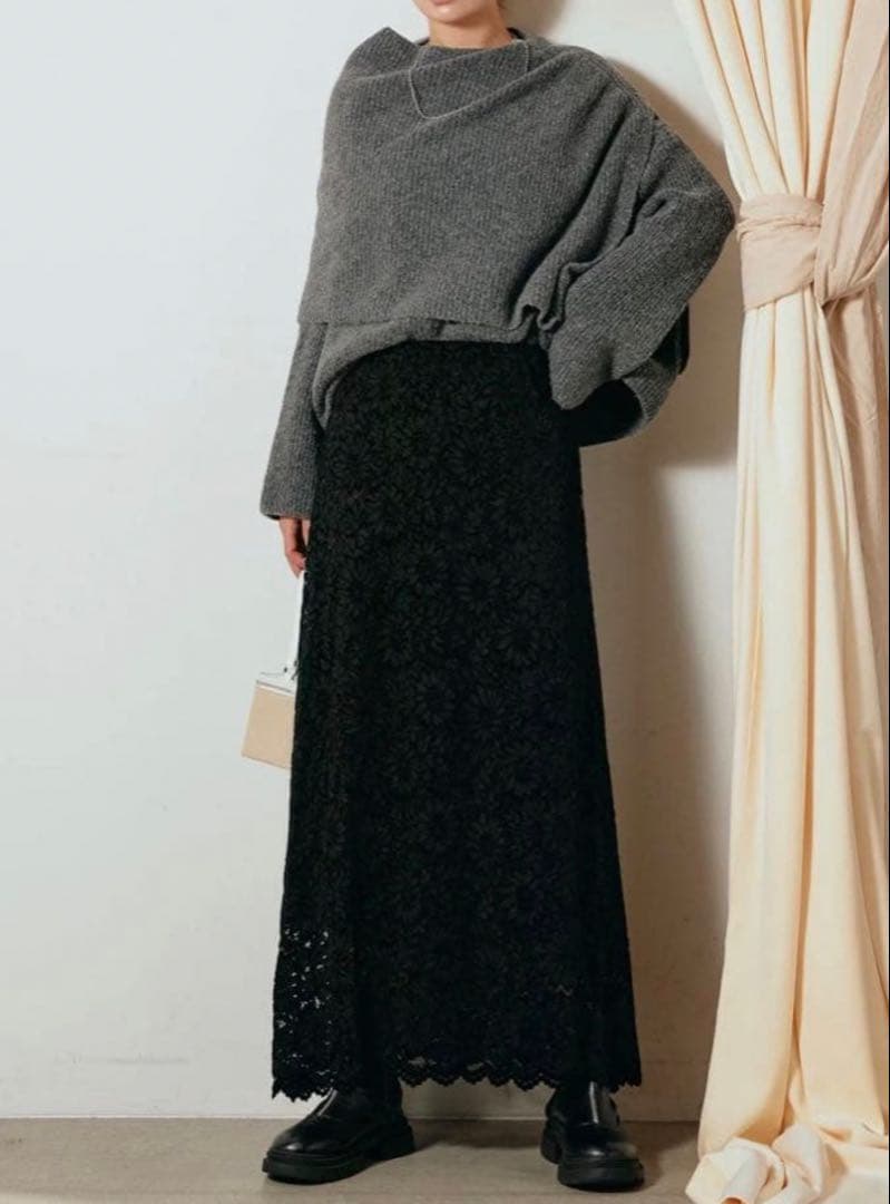 【新品未使用】ミックスシープファースタンドブルゾン+花柄刺繍ベロアフレアスカート