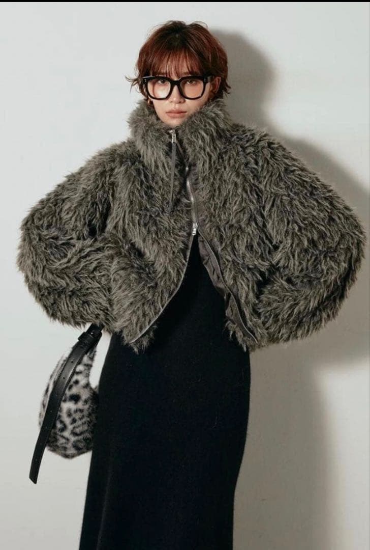 【新品未使用】ミックスシープファースタンドブルゾン+花柄刺繍ベロアフレアスカート