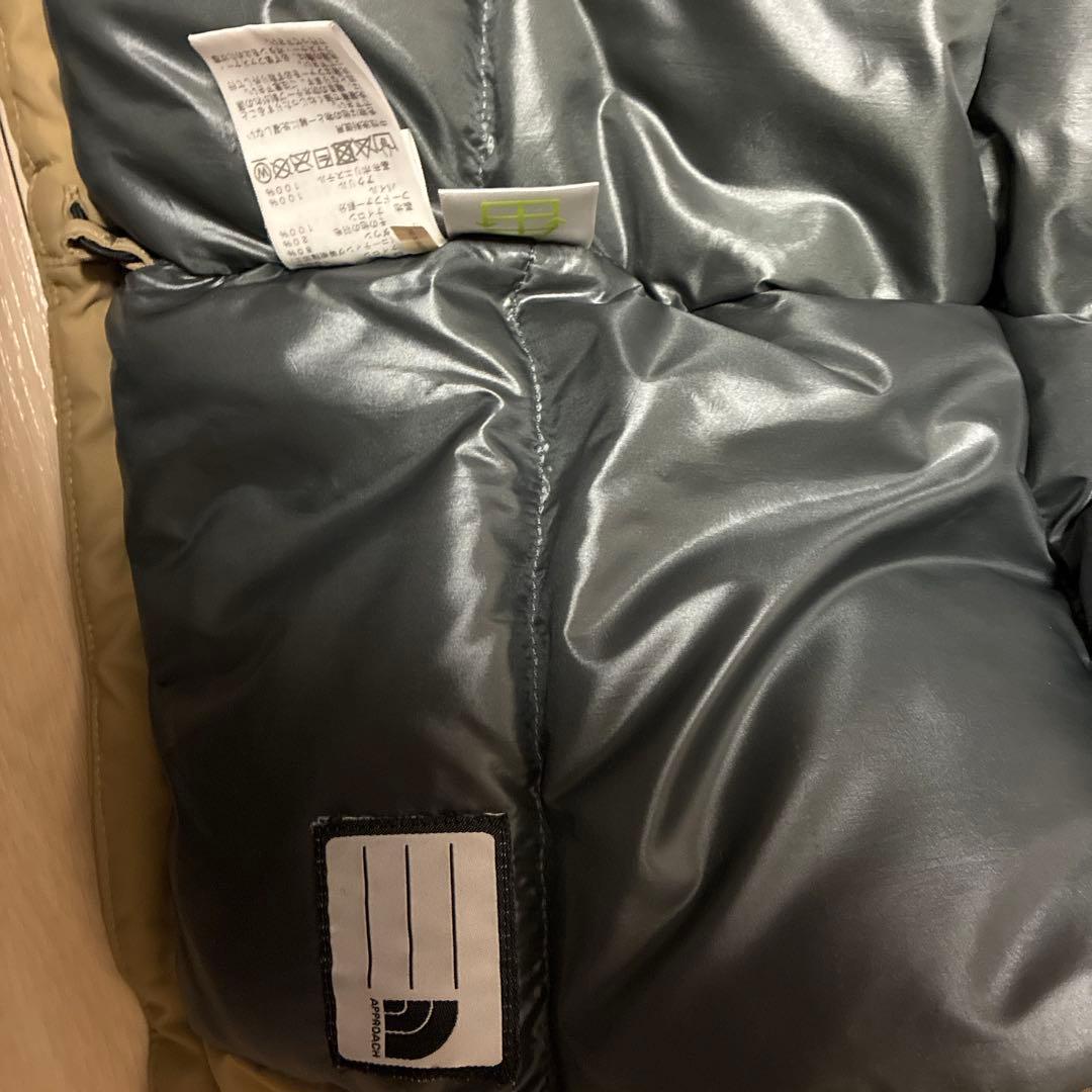 THE NORTH FACE ダウンジャケット ベージュ