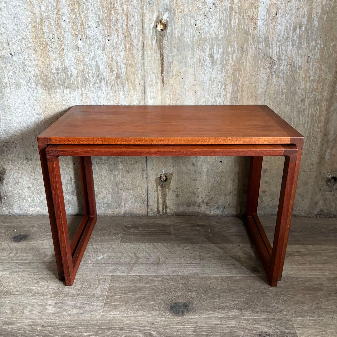 ヴィンテージ チーク材　無垢材　ネストテーブル　オイルフィニッシュ