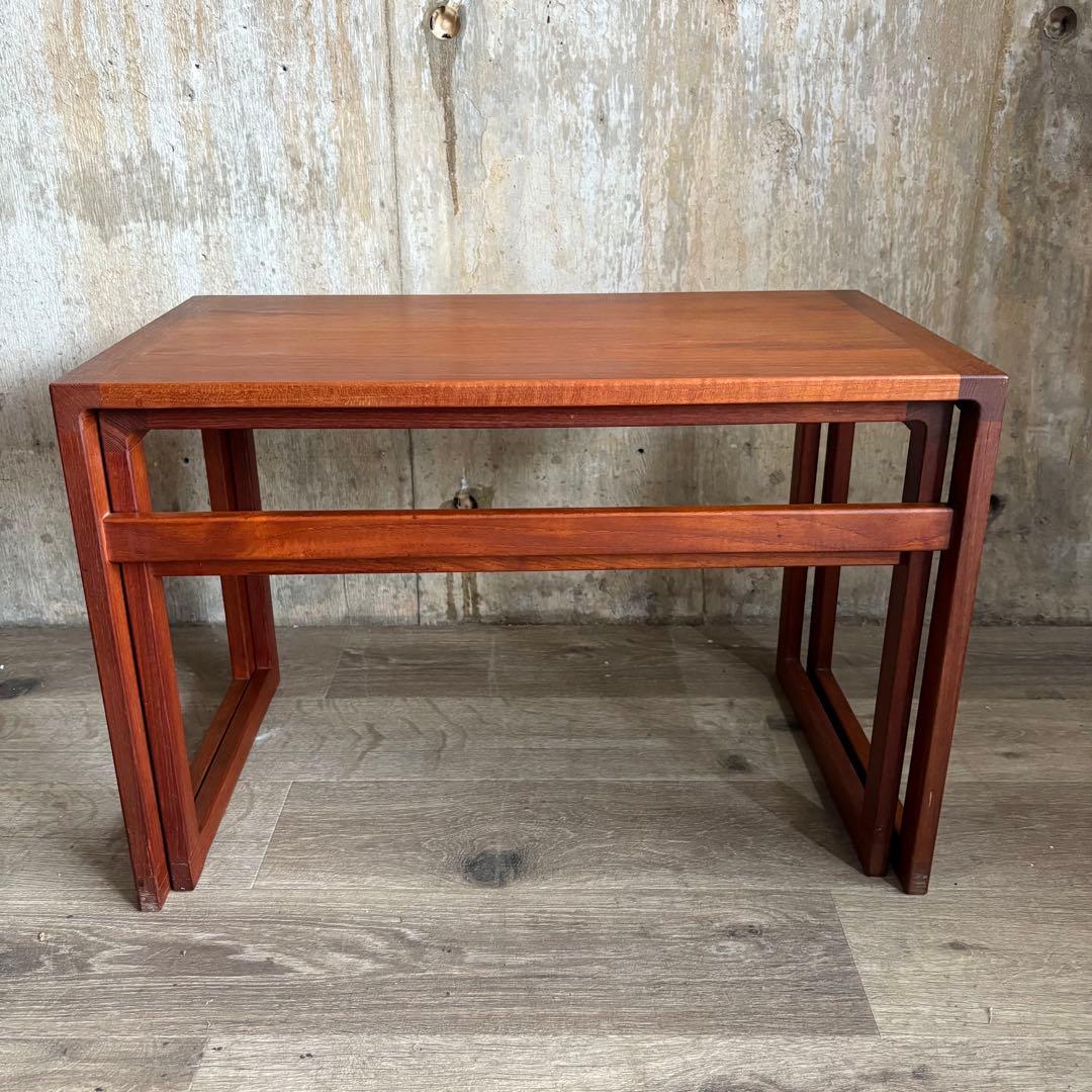 ヴィンテージ チーク材　無垢材　ネストテーブル　オイルフィニッシュ