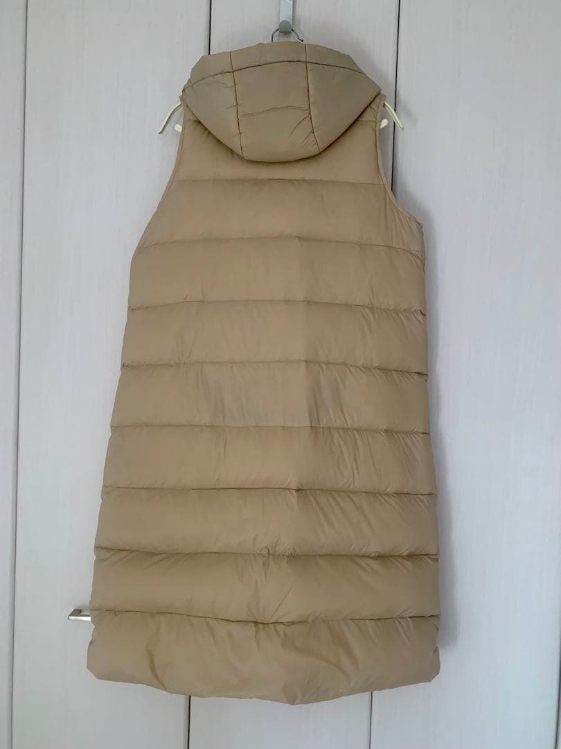 【Chiko 】ベージュ ダウンベスト フード付き ロング