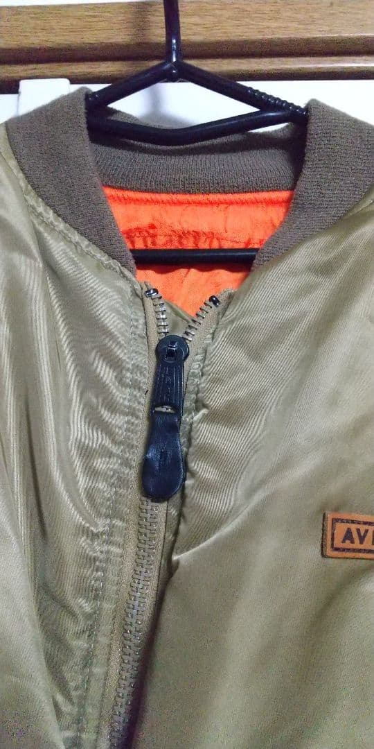 AVIREX MA-1　希少色ゴールド