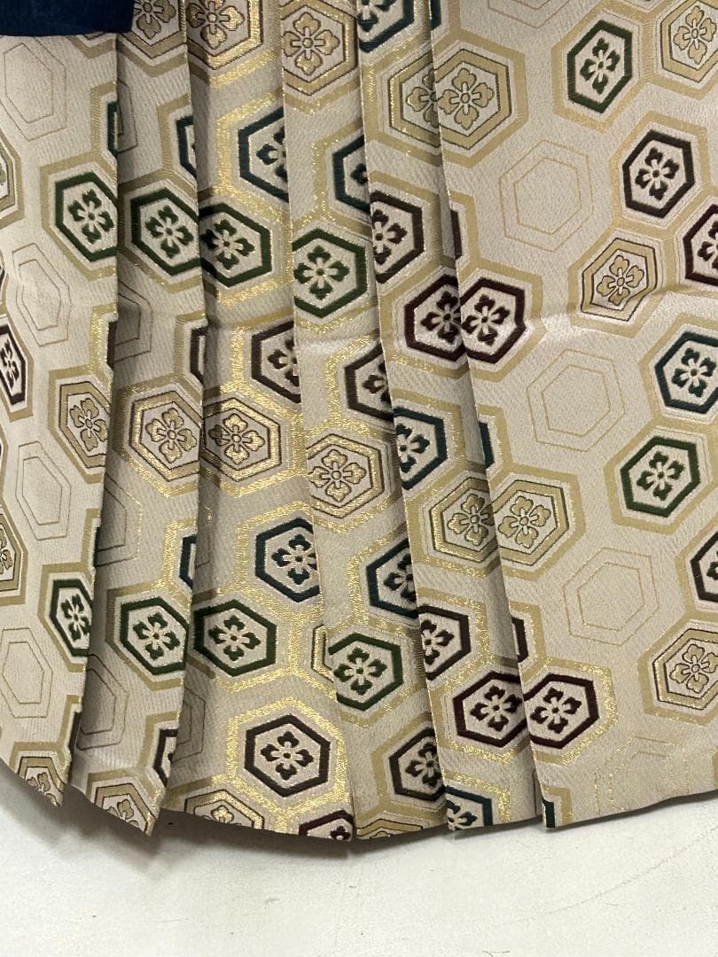 七五三５歳 羽織・着物・長襦袢・袴・帯・懐剣・ 肩上げ済み