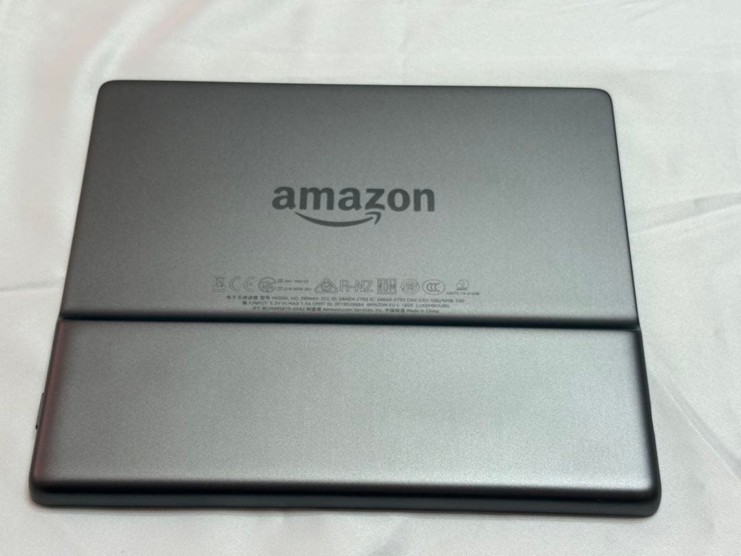 Kindle Oasis 第10世代 32GB Wi-Fiモデル 本体＋カバー