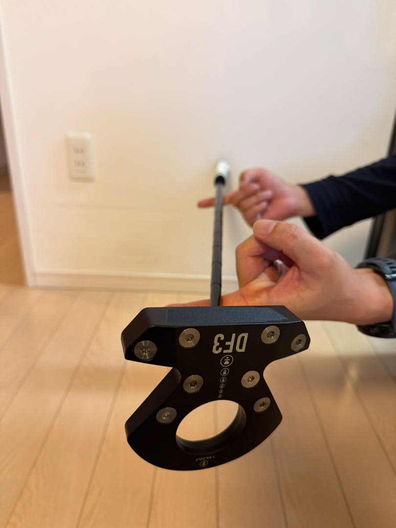 L.A.B. GOLF（ラブ・ゴルフ）　DF3 パター