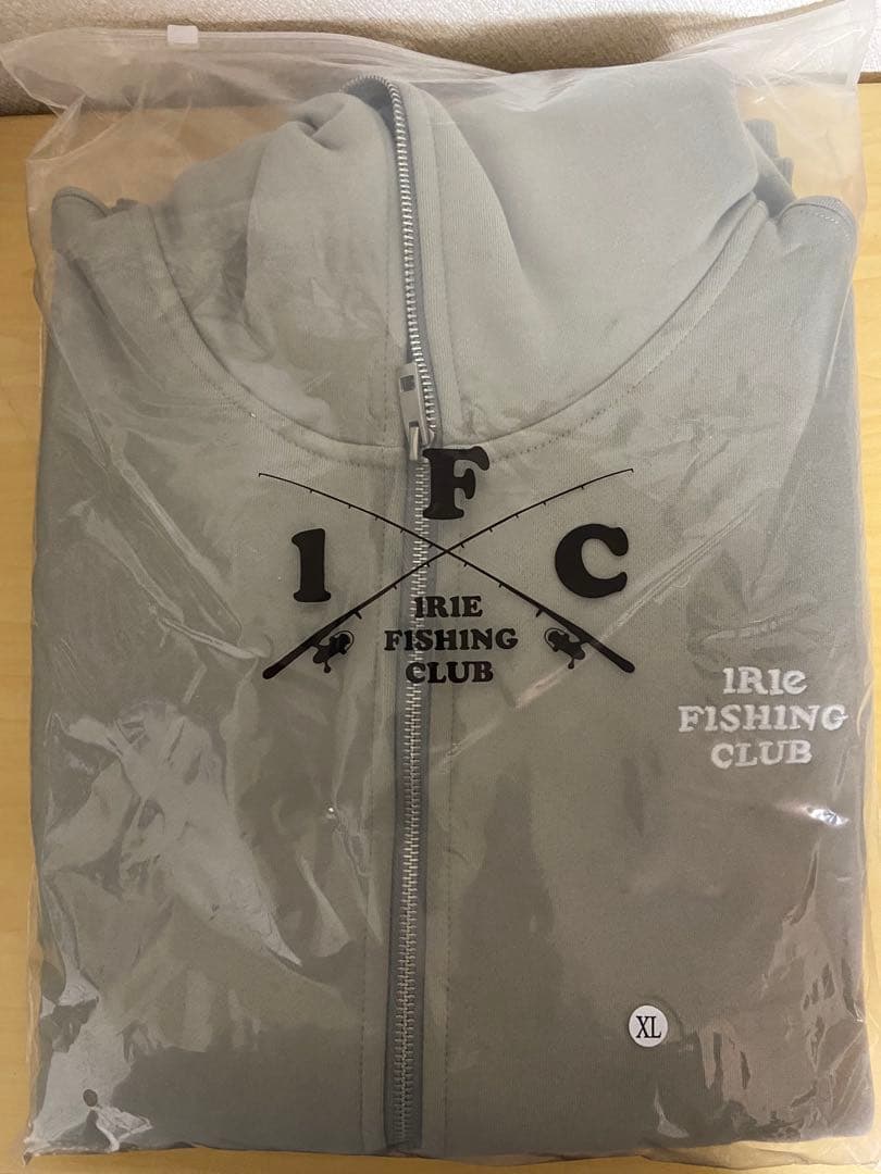 こ*ま様 アイリーフィッシングクラブ　パーカー　サイXL