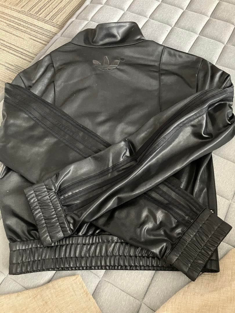 You　adidas CHILE62 ジャケット 黒