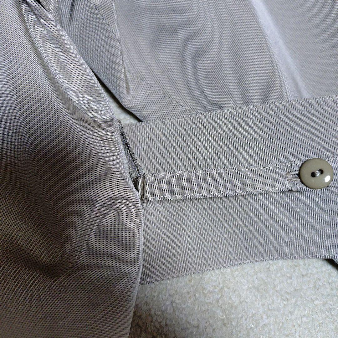 ヴィンテージChristian Dior グレー トレンチコート　サテン仕上げ