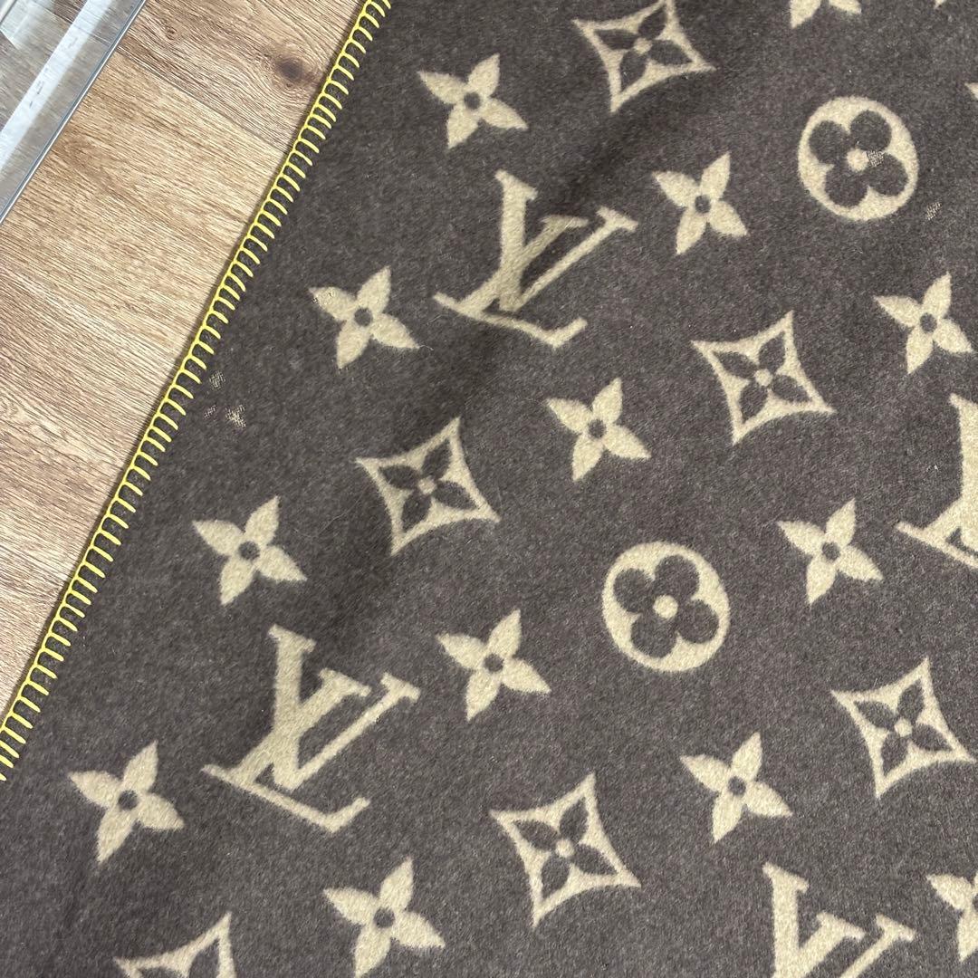 ルイヴィトン プレッド ネオ モノグラム ウール アンゴラ ブランケット