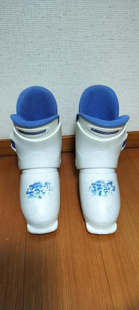 子供スキーセット 身長120～130cm ブーツ19～20cm ストック付