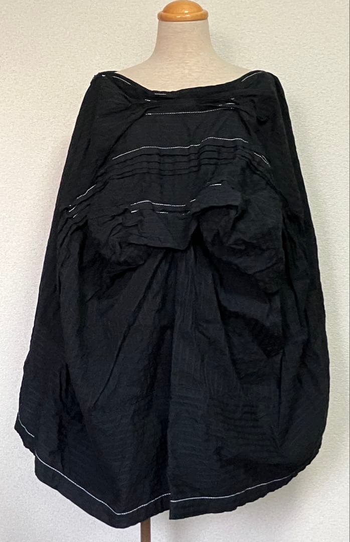 専用 トリコ コムデギャルソン ブラック ドレープポンチョ