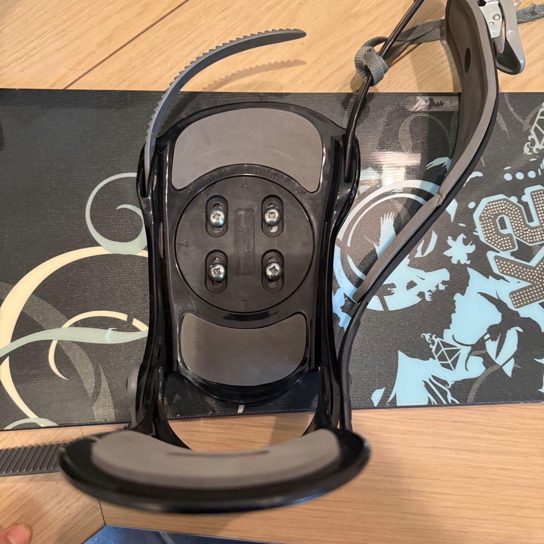 K2 スノーボード　ブラック/ブルー　ケースおまけ付き