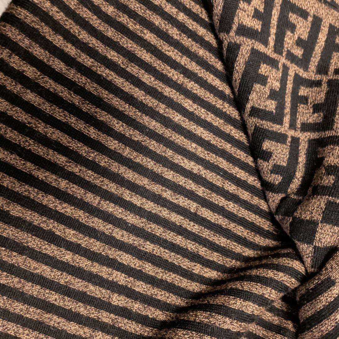 A*読様 チ*ー様 FENDI　フェンディ　ズッカ柄マフラー黒ブラウン