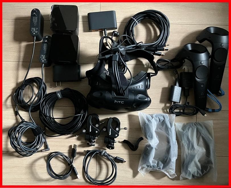 【送料無料】HTC VIVE フルセットVRヘッドセット ベースステーション付属