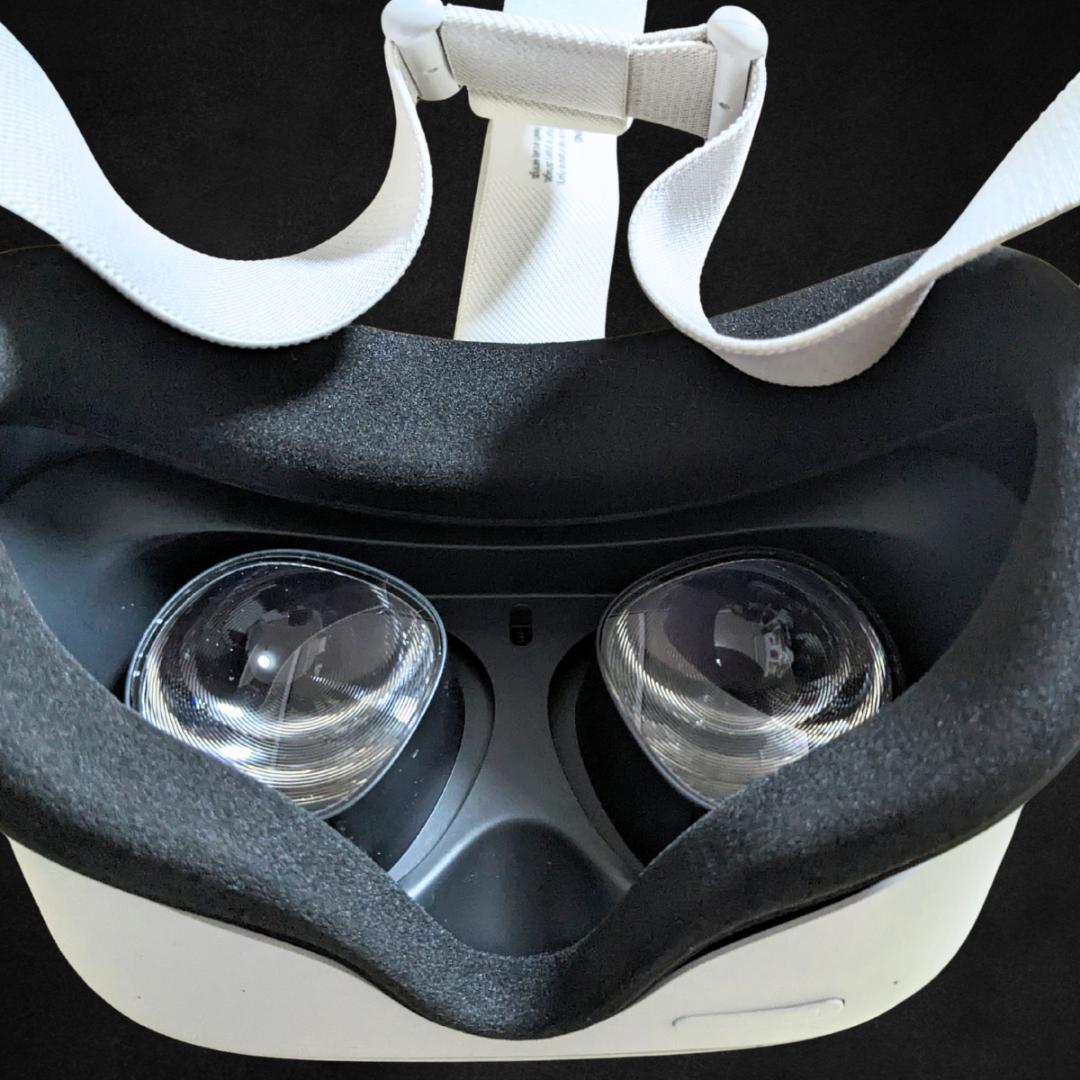 【極美品】 Quest 2 128GB メタロゴ 動作確認済