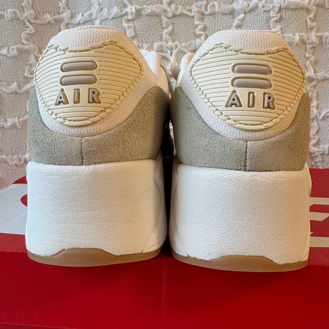 ナイキ エア マックス 90 LV8 ウィメンズシューズ　25cm 厚底