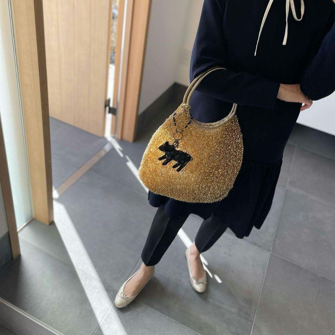 美品アンテプリマワイヤーバッグラウンド縦型シルバーゴールドショルダーチェーン付