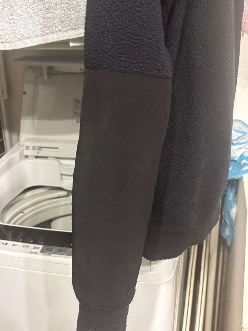 ムータマリン（muta）サーモライトボアプルオーバーMサイズ　ブラック