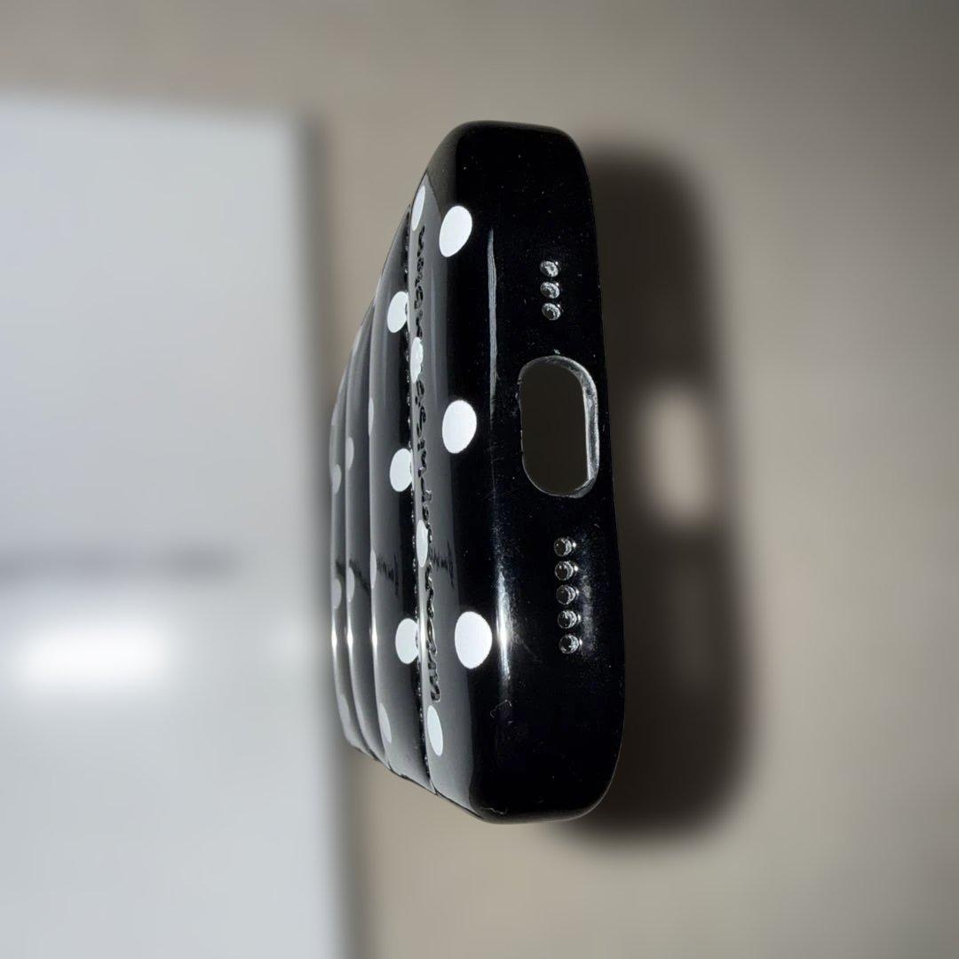 iPhoneアクセサリー Urban Sophistaction 16pro Polka Dots