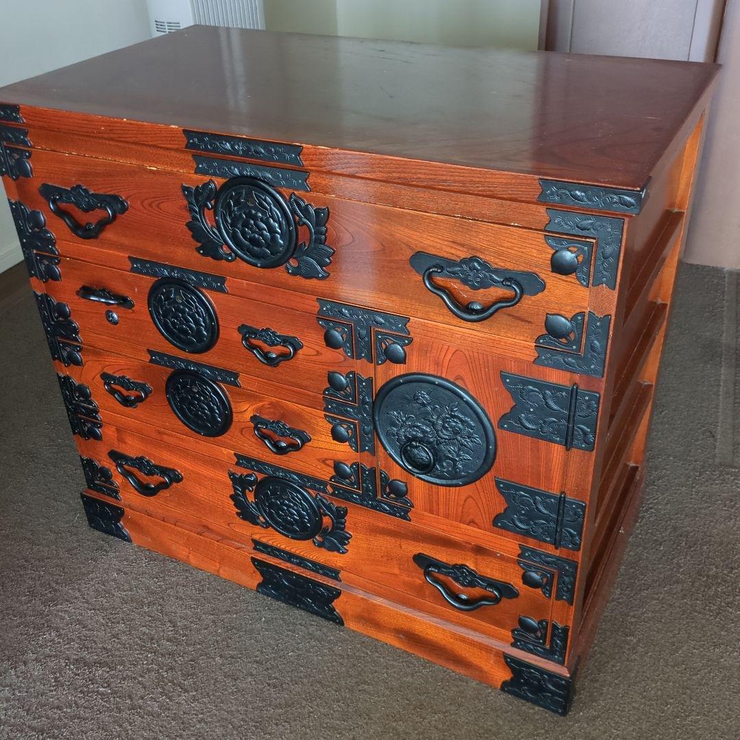 10月末迄予定　岩谷堂箪笥　桐箪笥