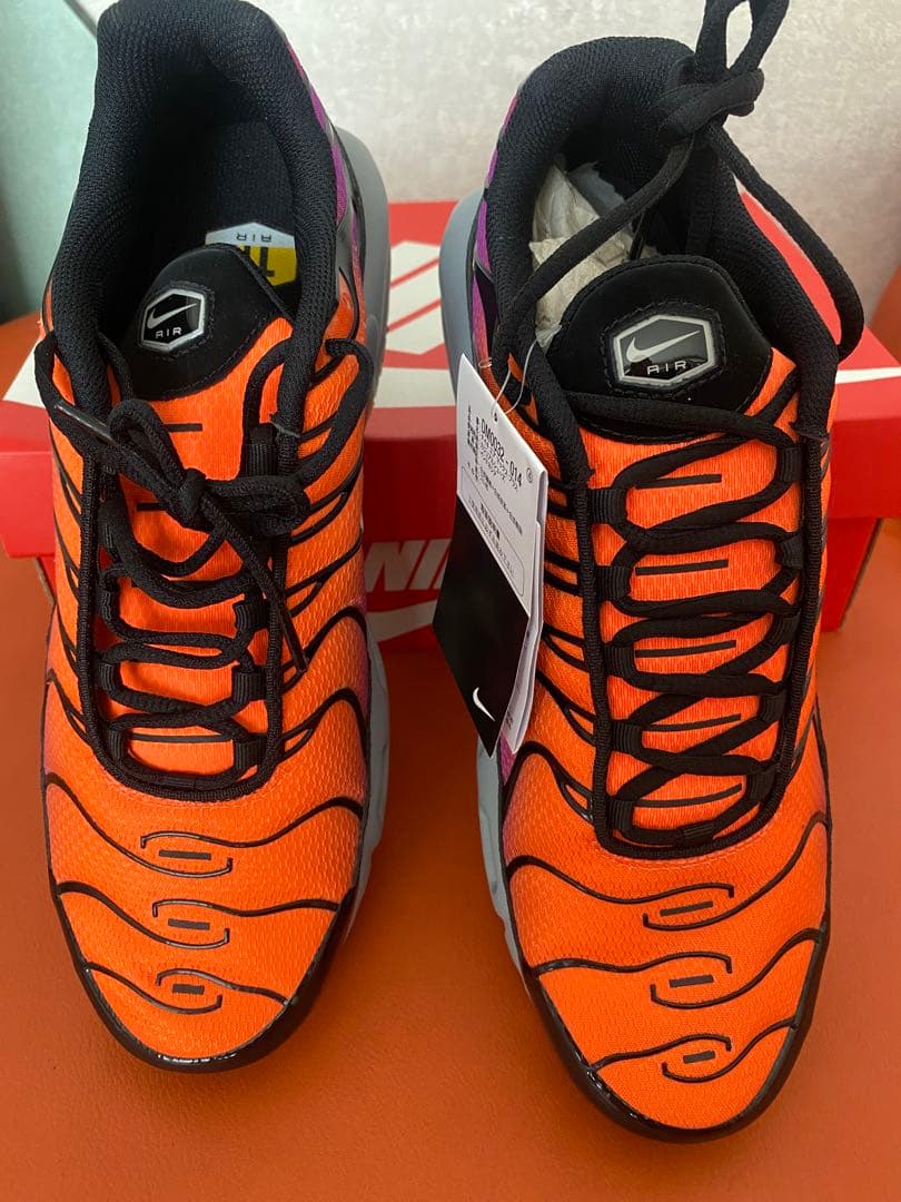 Nike Air Max Plus オレンジ/ブラック/パープル