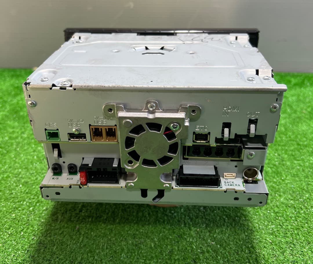 パイオニア サイバーナビ　AVIC-CW900 2016