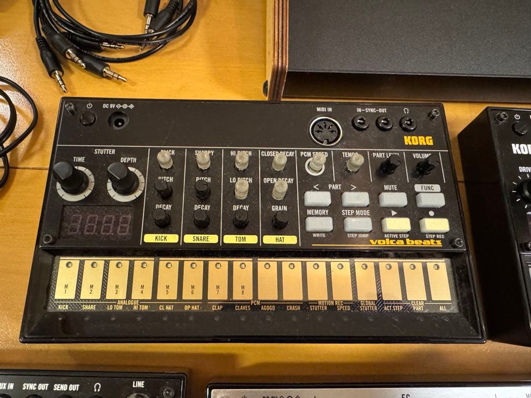 KORG volca 5台セット（スタンド付き）