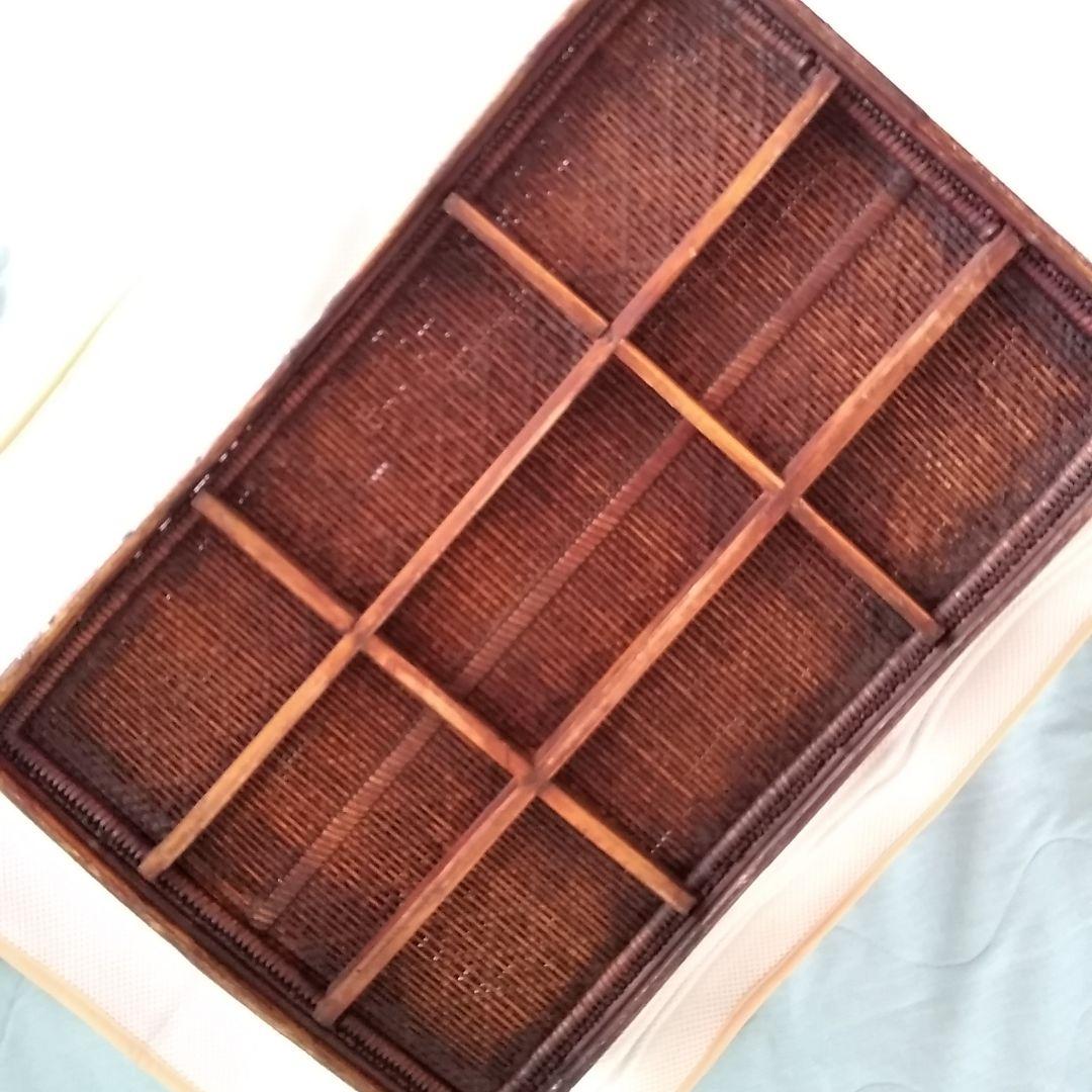 年代不明！両取手付き竹かご！籐籠 竹籠 竹細工 竹編みカゴ 小物入れ！経年美品！