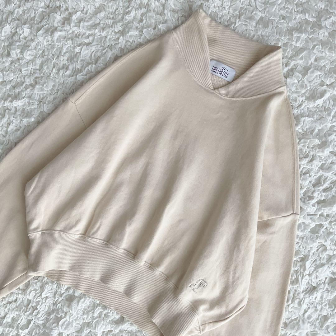 SKIN×EDIT.FOR LULU コラボ　クロップドスウェット ベージュ F