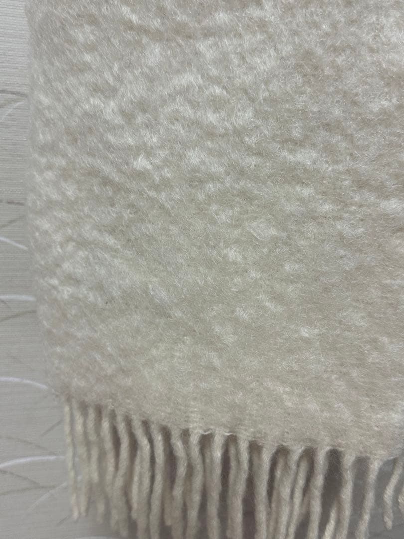 ★美品★LOEWE ホワイト マフラー　ウール&モヘア　ロエベ