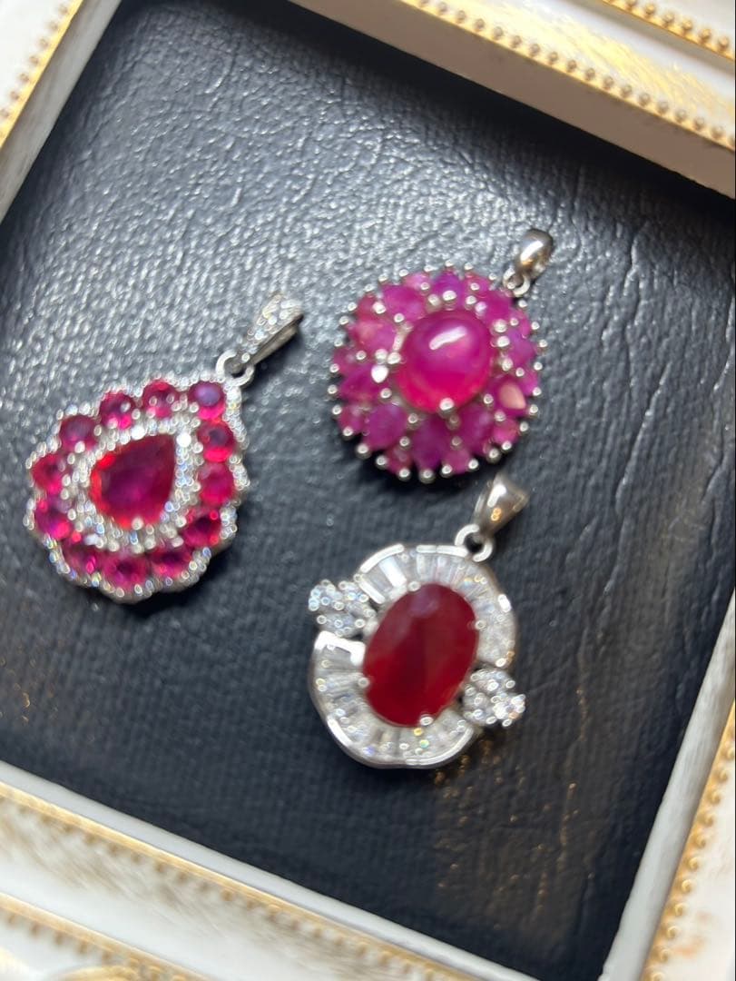 どれみ♬☆*:.。. .。.:*☆❣️ルビーペンダントトップ