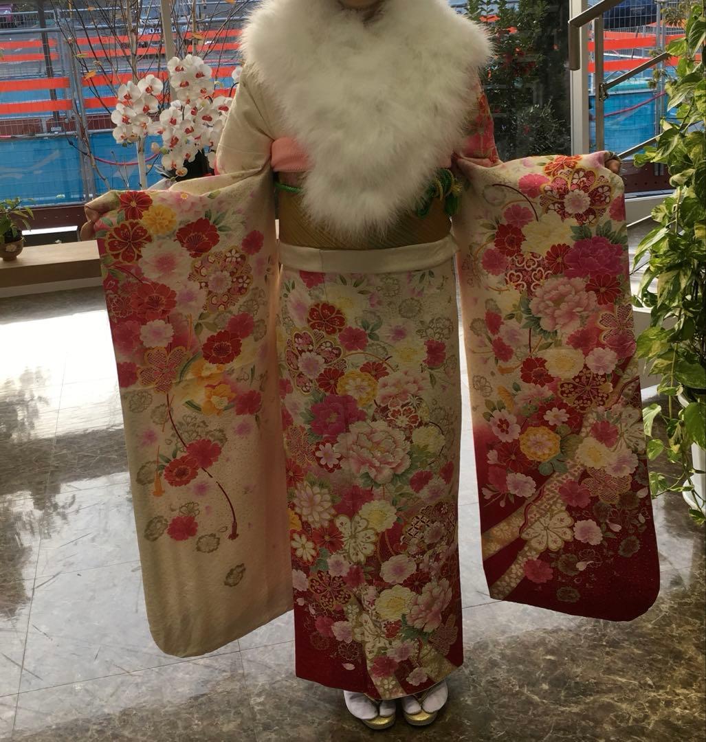 振袖セット 古典柄 花尽くし 赤ぼかし 成人式 前撮り　正絹