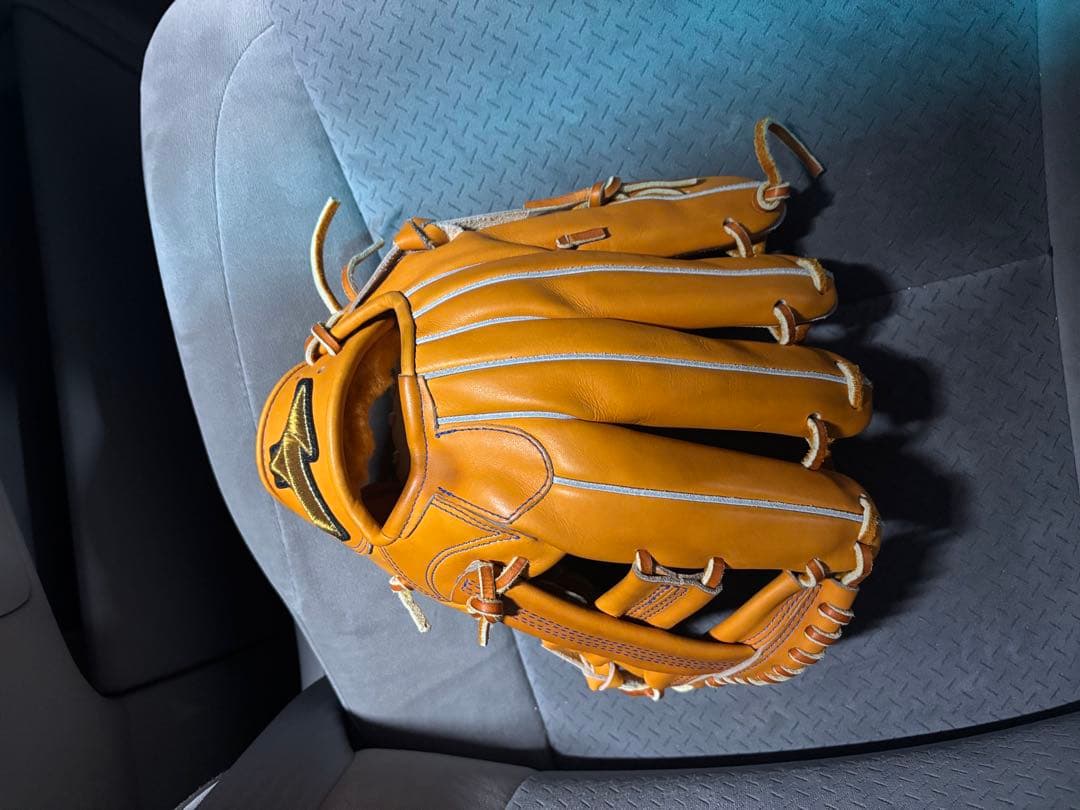 N*5様 ミズノプロTM型　BSSショップ限定品　サイズ9 未使用　良型