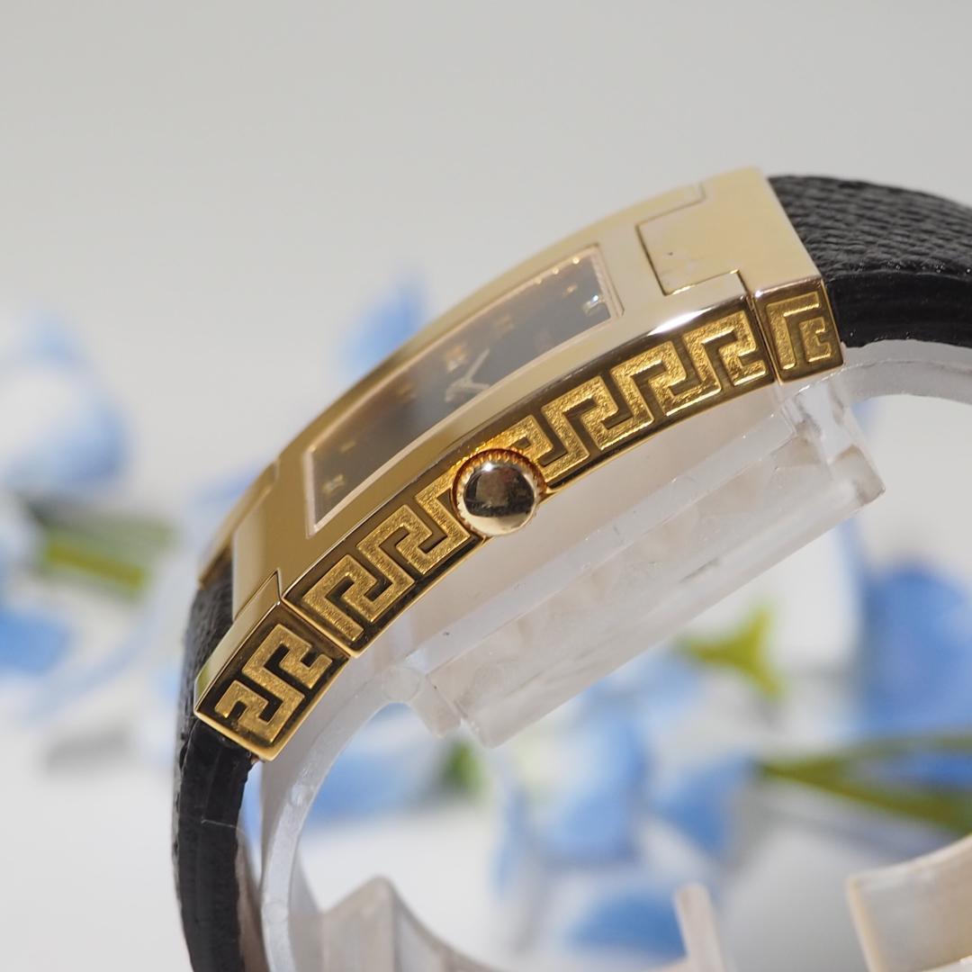 ヴェルサーチ 革ベルト 4Pダイヤ スクエア メンズ 腕時計 ゴールド F123